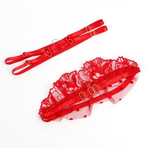 CONJUNTO DE SUTIÃ E LIGA DE RENDA VERMELHO