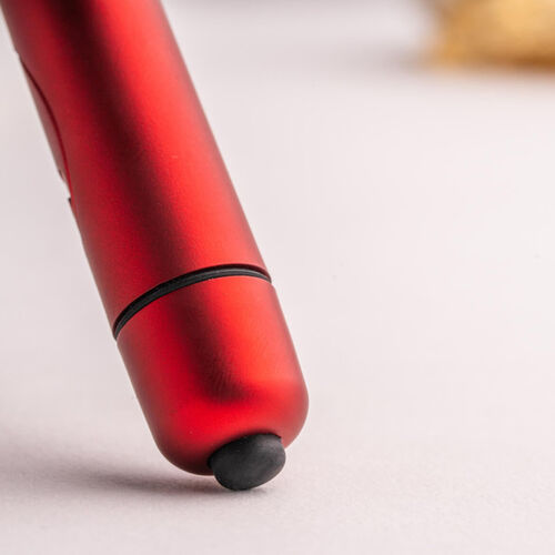 RO-160 ROUGE ALLURE BALA VIBRANTE VERMELHA