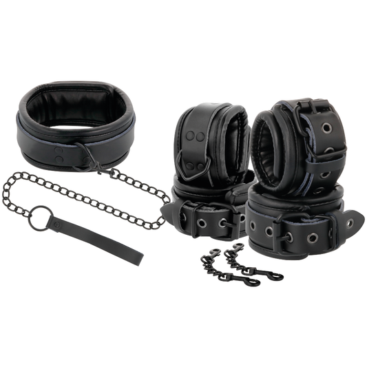 ALGEMAS E COLAR DE COURO PRETO